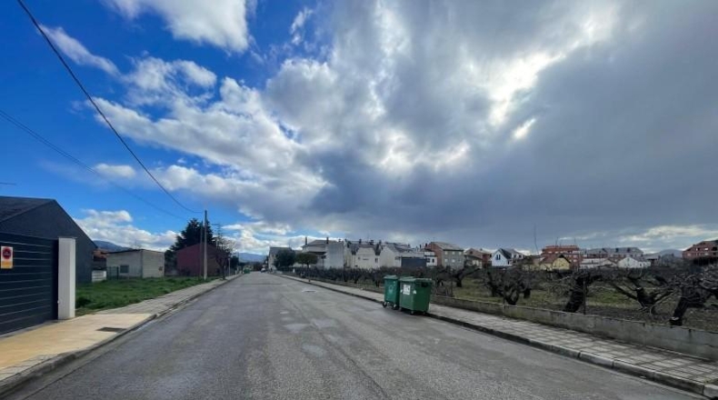 Leon - Cacabelos - 1232m2