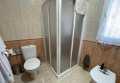 Загородный дом с участком на продажу в городе Alcuéscar Фото