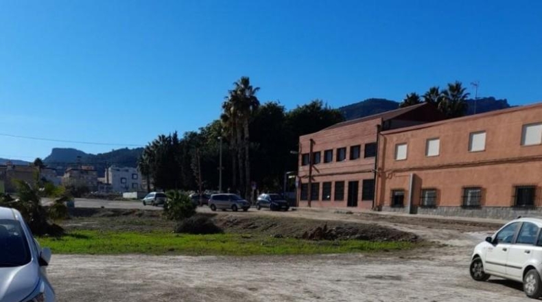 Valencia - Бениатхар - 1086m2