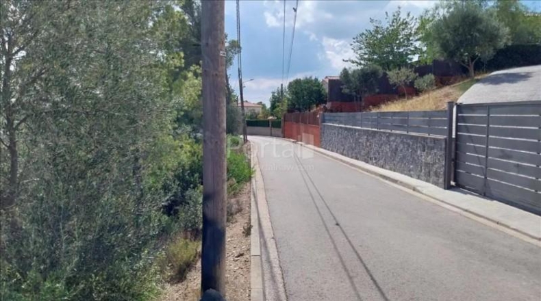 Barcelona - Viladecaballs - 9688m2