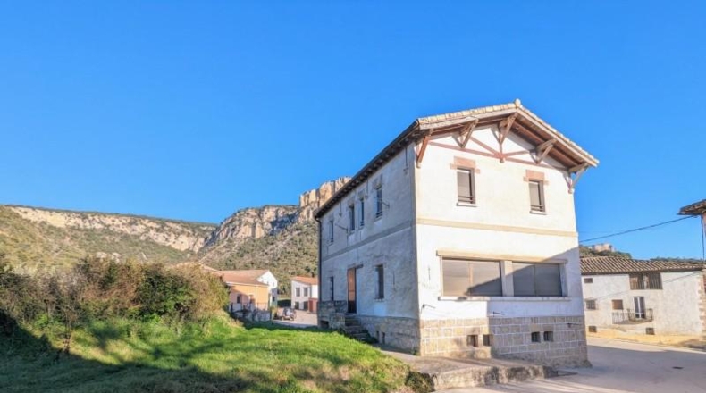 Navarra - Larrión - 208m2