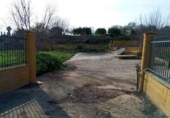 Xalet independent amb terreny en venda a la España, Lora del Río, ref.: TR165049 foto