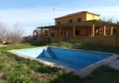 Xalet independent amb terreny en venda a la España, Lora del Río, ref.: TR165049 foto