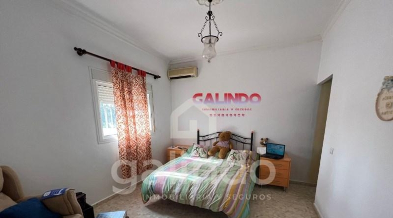 Sevilla - Arahal - 10000m2