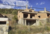 Xalet independent amb terreny en venda a la España, Castellet, ref.: TR350790 foto
