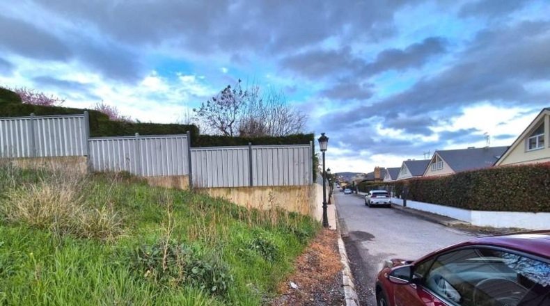 Leon - Ponferrada - 1800m2