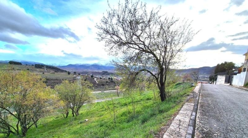Leon - Ponferrada - 1800m2