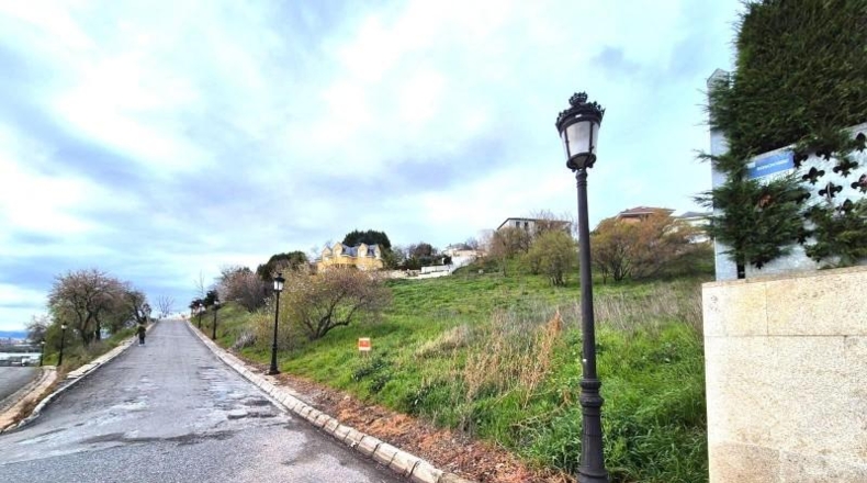 Leon - Ponferrada - 1800m2