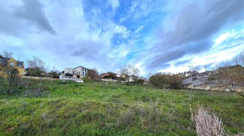 Leon - Ponferrada - 1800m2