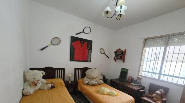 Córdoba - Алькарасехос - 984m2