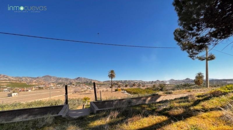 Almería - Cuevas del Almanzora - 6943m2