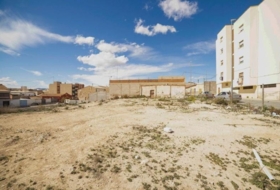 Montfort 2043&nbsp;m² 