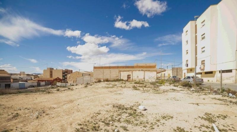 Alicante - Monforte del Cid - 2043m2