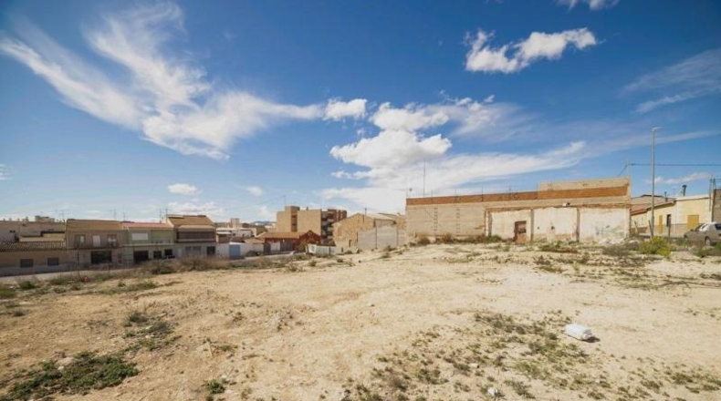 Alicante - Monforte del Cid - 2043m2
