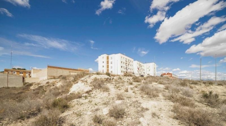 Alicante - Monforte del Cid - 2043m2