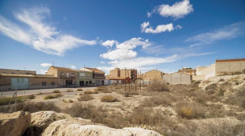 Alicante - Monforte del Cid - 2043m2