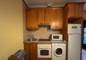 Дом с участком на продажу в городе Касерес Фото