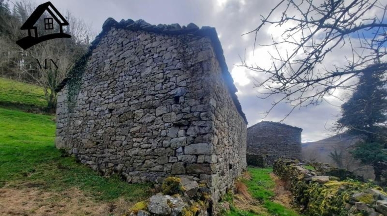 Cantàbria - San Pedro del Romeral - 14621m2