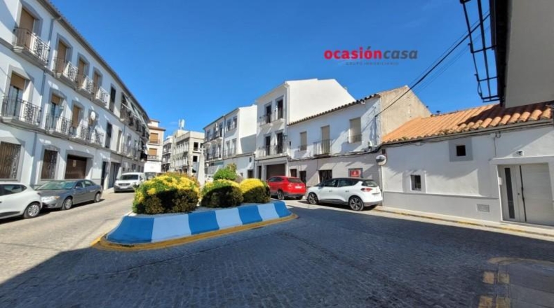 Córdoba - Pozoblanco - 767m2