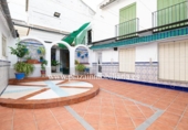 Xalet independent amb terreny en venda a la España, Lucena, ref.: TR354609 foto