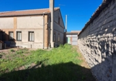 Chalet independiente con terreno en venta en la España, Cuéllar, ref: TR163401 foto