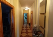 Дом с участком на продажу в городе Loja Фото