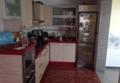 Дом с участком на продажу в городе Loja Фото