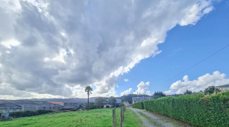 La Coruña - Carral - 1600m2