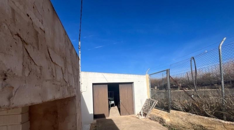 Valencia - la Font de la Figuera - 1800m2