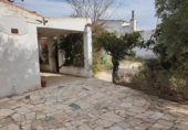 Casa de camp amb terreny en venda a la España, Petrer, ref.: TR158275 foto