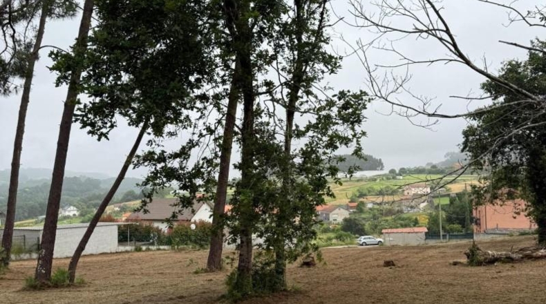 La Coruna - A Pedreira - 2748m2