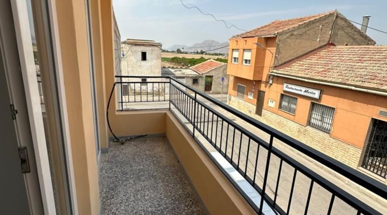 Аликанте - Almoradí - 79m2