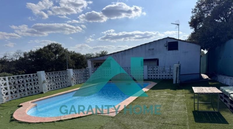 Cáceres - Торреоргаз - 1200m2