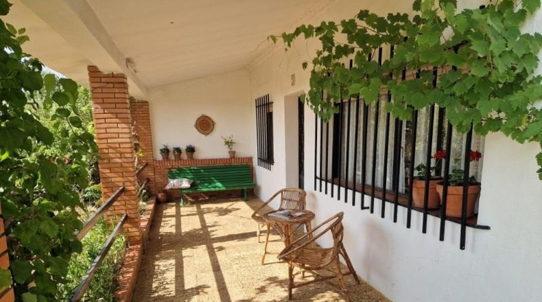 León - Valencia de Don Juan - 1500m2