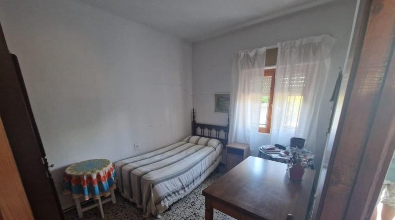León - Valencia de Don Juan - 1500m2