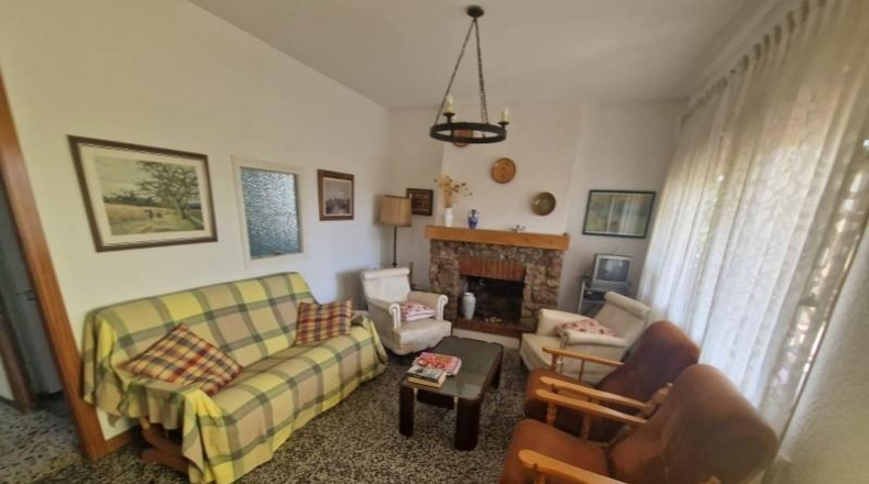 León - Valencia de Don Juan - 1500m2