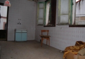 Дом с участком на продажу в городе Оренсе Фото