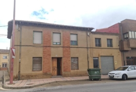 Valencia de Don Juan 354&nbsp;m²