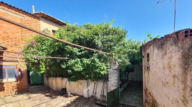 León - Valencia de Don Juan - 354m2