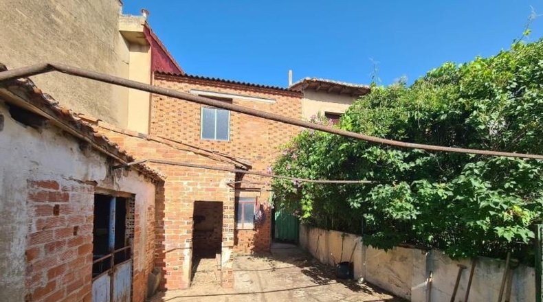 León - Valencia de Don Juan - 354m2