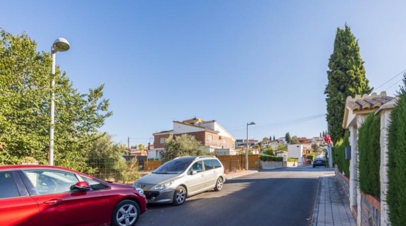 Granada - Huétor Vega - 299m2