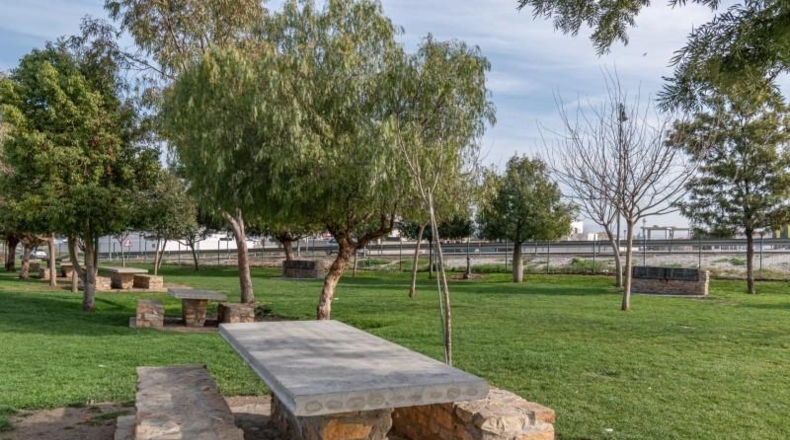 Granada - Urbanización Los Chopos - 500m2