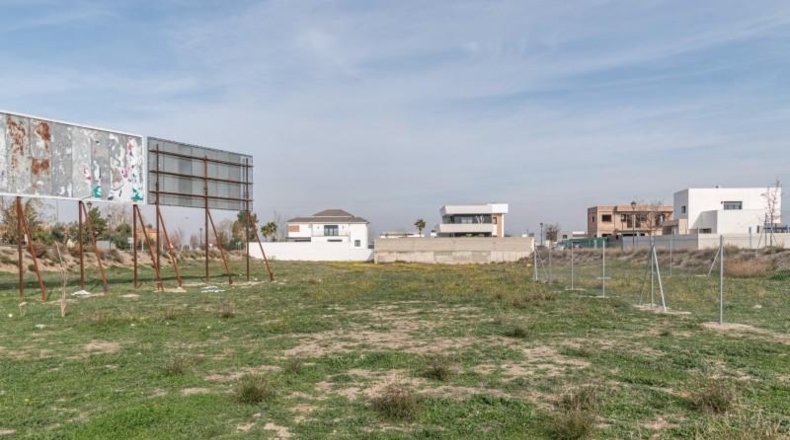 Granada - Urbanización Los Chopos - 500m2