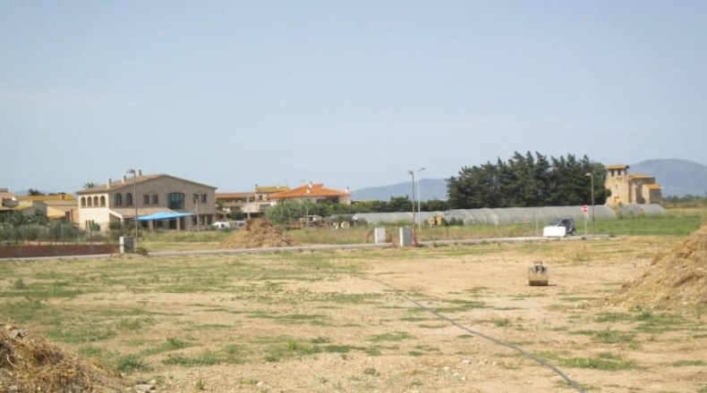 Gerona - Torroella de Fluvià - 605m2