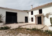 Xalet independent amb terreny en venda a la España, Écija, ref.: TR155068 foto