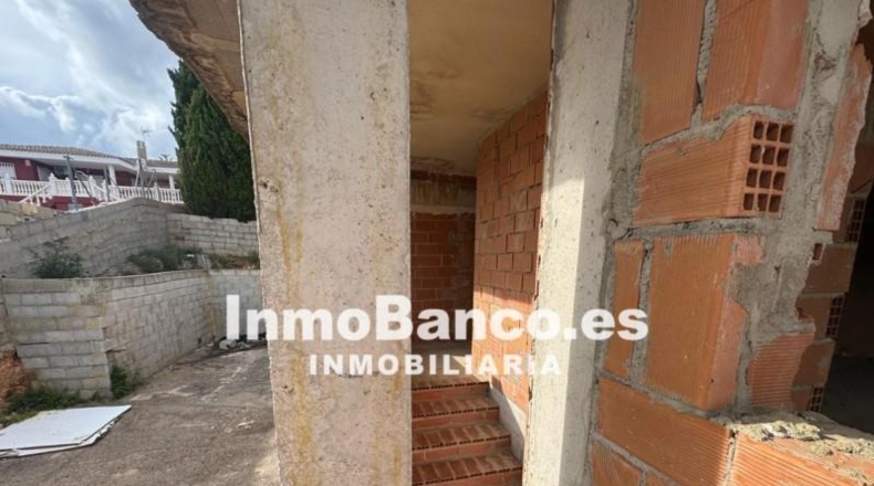 Valencia - Turís - 1068m2