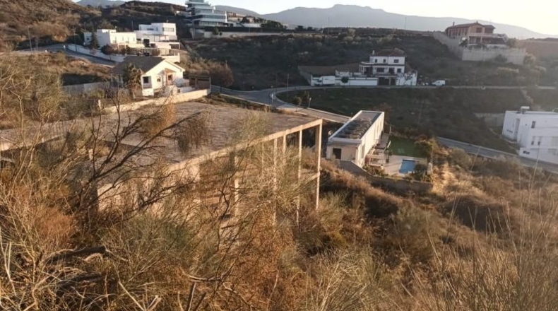 Granada - La Zubia - 765m2