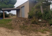 Отдельно стоящий дом с участком на продажу в городе Mont-roig del Camp Фото