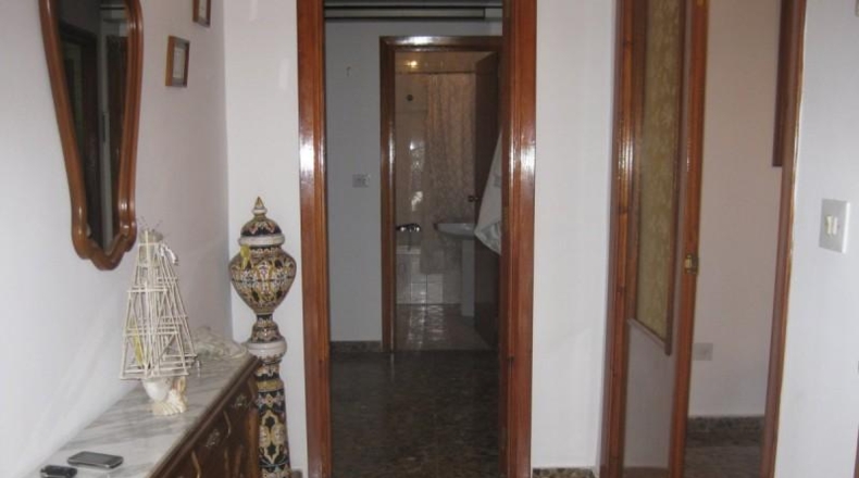 Granada - Уэтор Тахар - 200m2