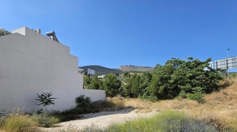 Jaén - Cambil - 300m2